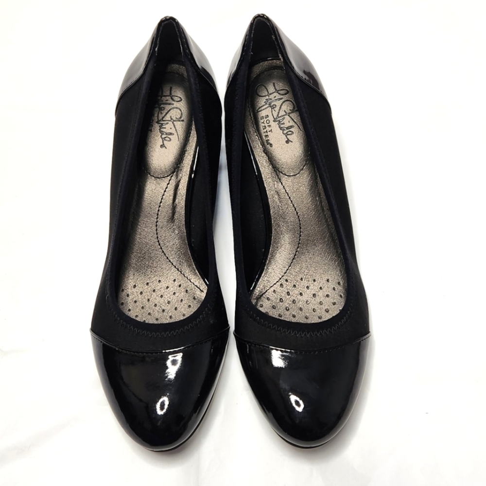 Life Stride Julianna Wedge Pump - Picture 5 of 10